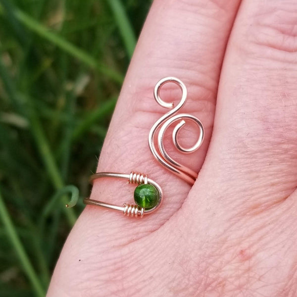 Green Diopside Whale Spout Ring