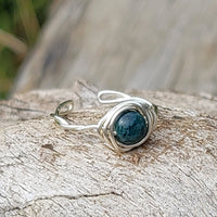 Apatite Twisted Cyclops Ring